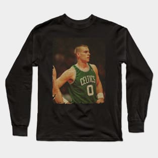 The Big Fella Out of UNC - Eric Montross Long Sleeve T-Shirt